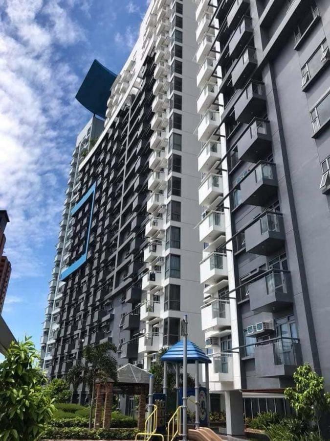 Cubao Manhattan Heights Unit 5A Tower C Quezon City Exterior photo