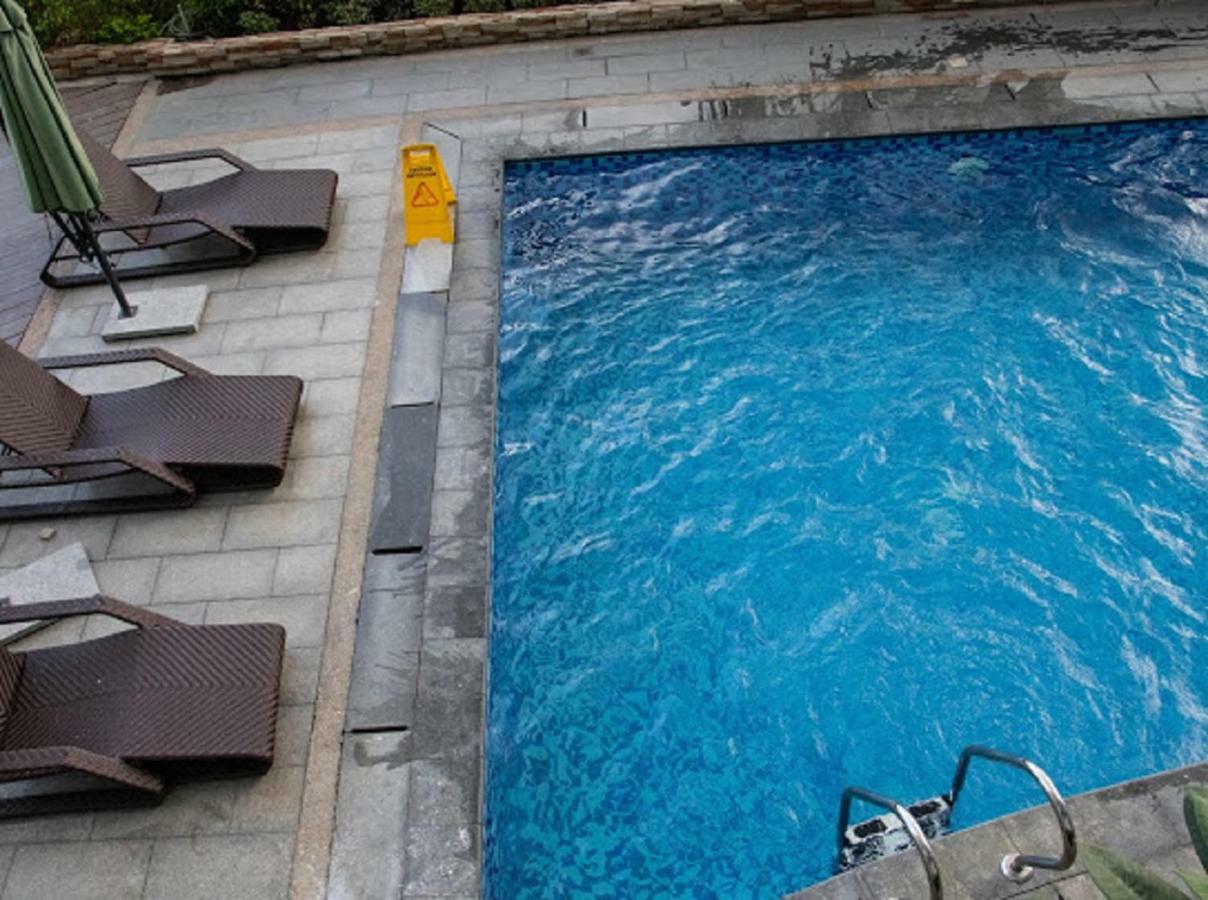 Cubao Manhattan Heights Unit 5A Tower C Quezon City Exterior photo